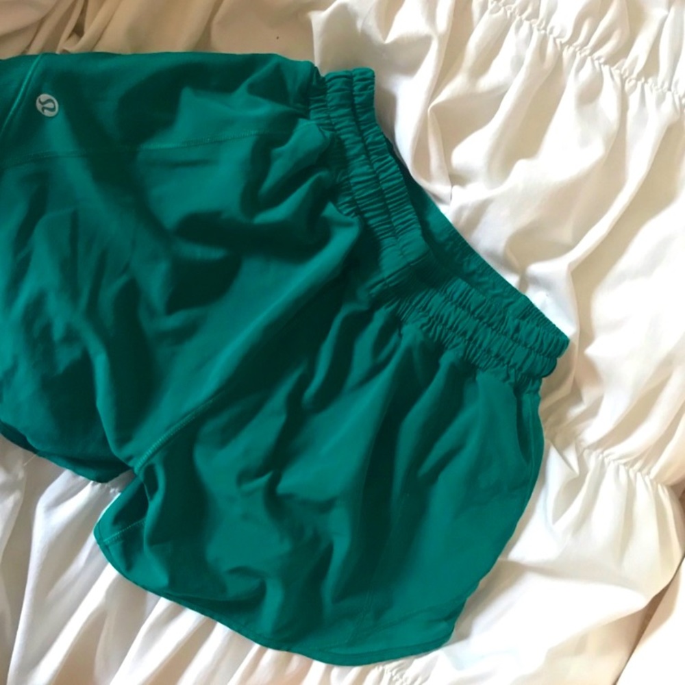 lulu lemon 4” tall inseam
